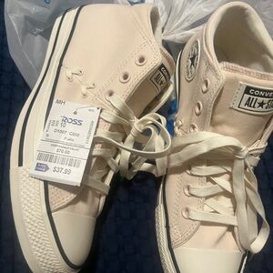 Converse Pink High-Tops